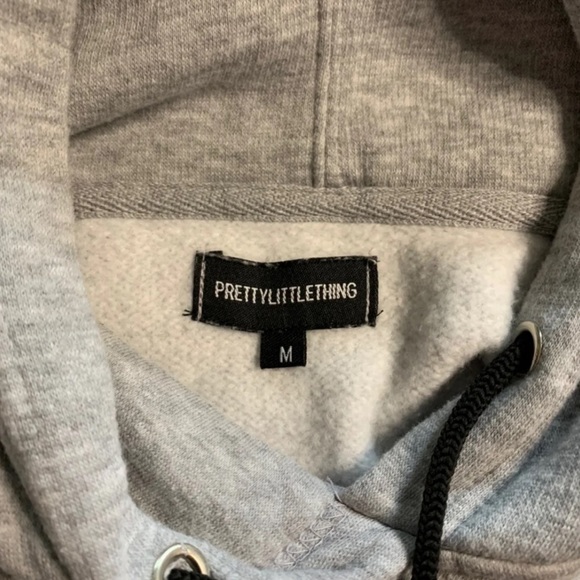 SOLD on MERC NWOT PrettyLittleThing Cropped Hoodie - Picture 3 of 3